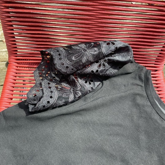 Black Beauty Top - Picture 5 of 5